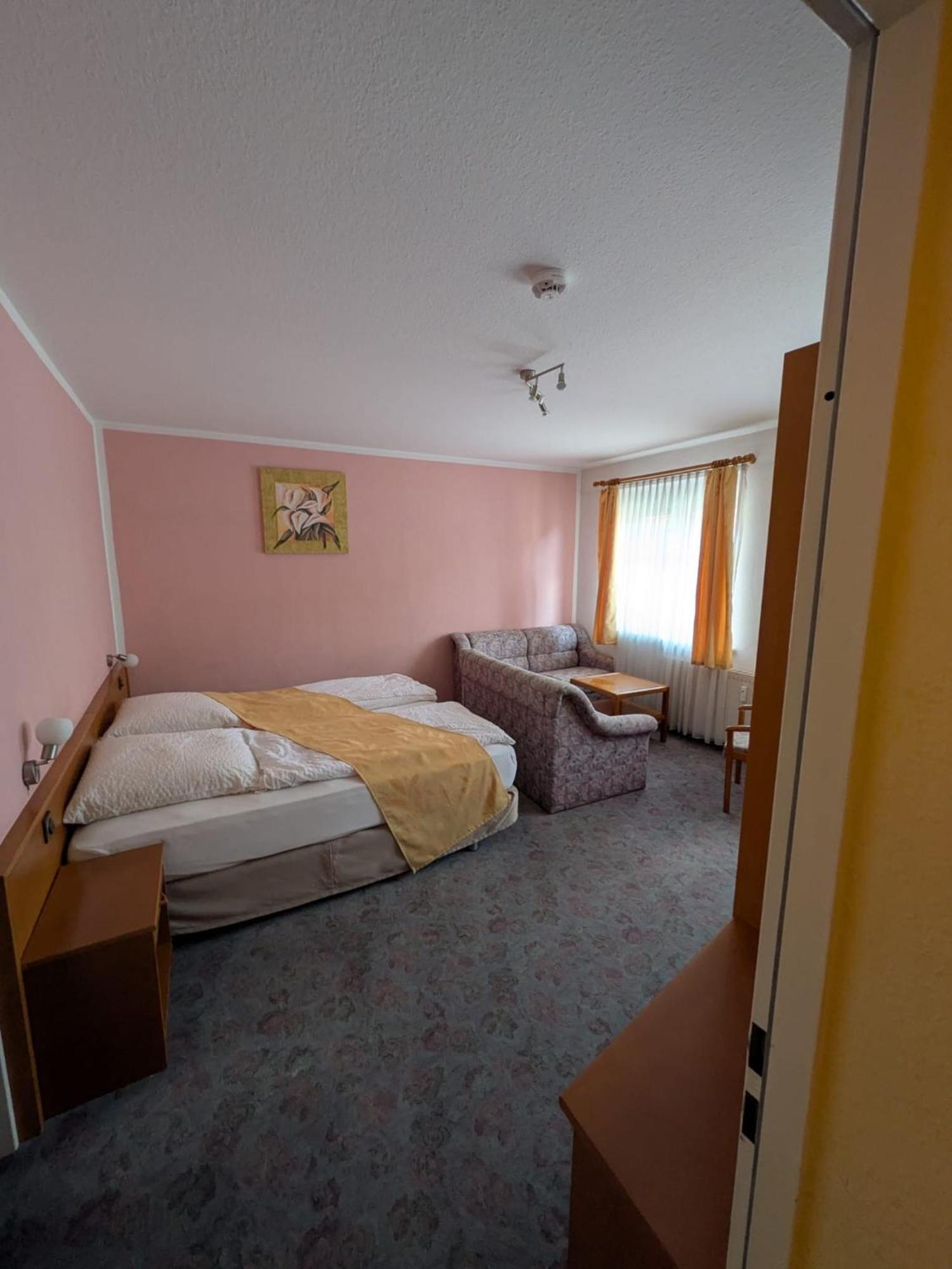 Hotel Am Markt Eckartsberga Exteriör bild
