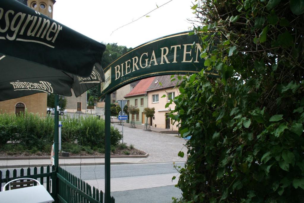 Hotel Am Markt Eckartsberga Exteriör bild